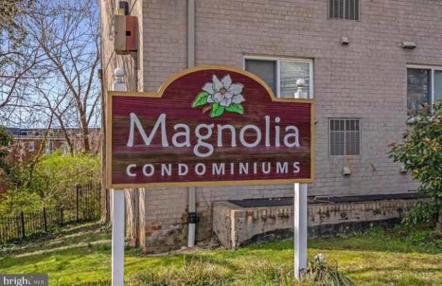 625 A CHESAPEAKE Street SE unit: 205 photos photos