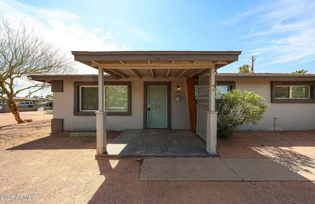 2919 E Oak Place Gallery 4