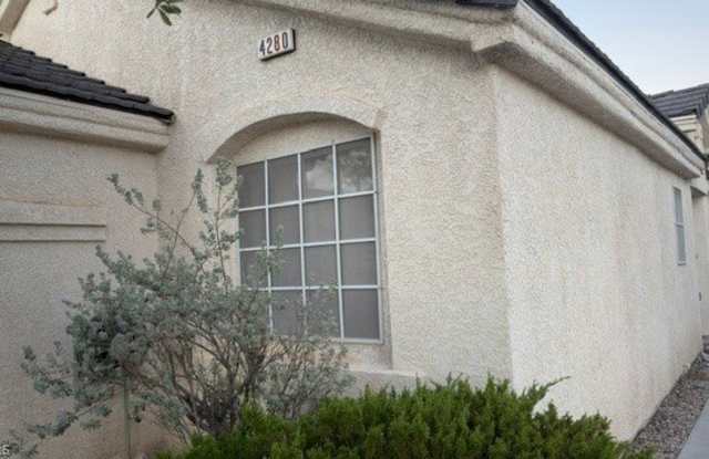 4280 Village Hills Street Gallery 1