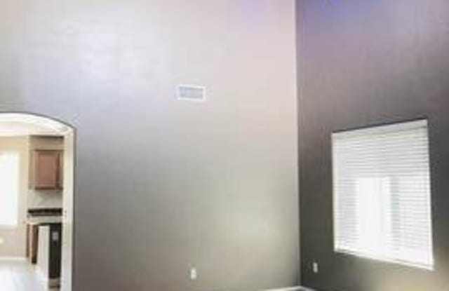 3525 E Crescent Way Gallery 3