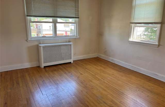 149 N Broome Avenue Gallery 4