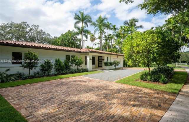 4150 Monserrate St photos photos