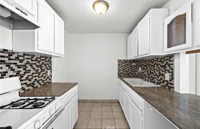 18620 Hatteras Street photos photos
