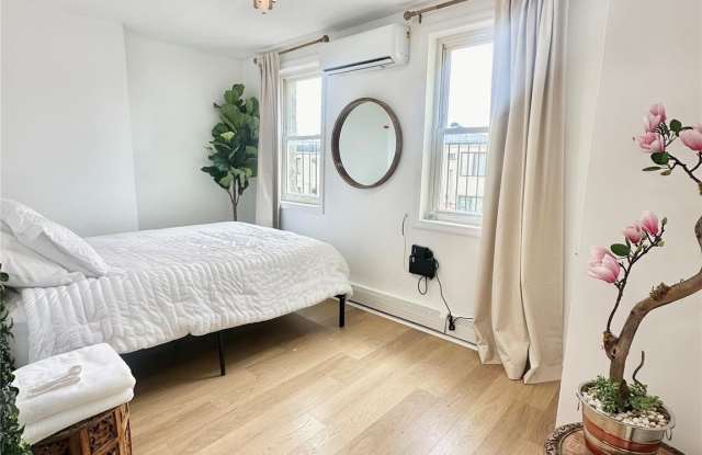 2276 Atlantic Avenue photos photos