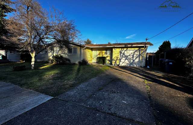 Nicely updated Springfield 3-bedroom 1 bathroom, Gallery 1