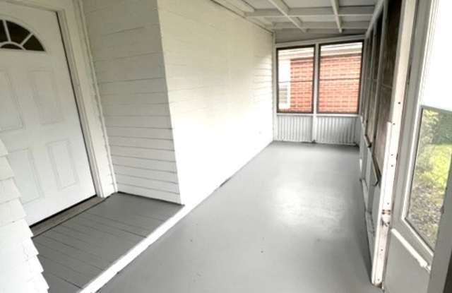 1812 Arlington Avenue - 1812 Arlington Avenue, Racine, WI 53403