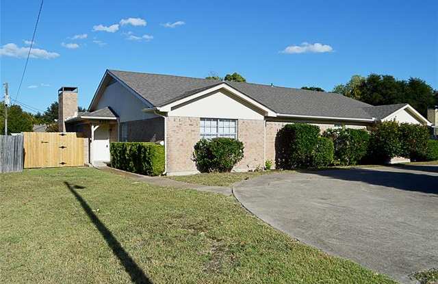 4320 Segura Court S - 4320 Segura Ct S, Fort Worth, TX 76132