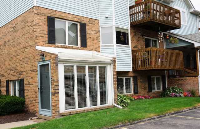 114 Pinewood Dr photos photos