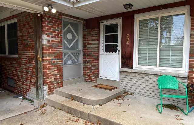 7929 Radnor Drive - 7929 Radnor Drive, Marlborough, MO 63123