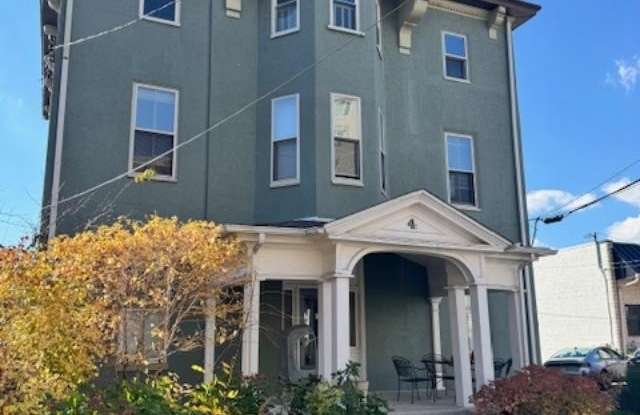 4 W ATHENS AVE - 4 West Athens Avenue, Ardmore, PA 19003