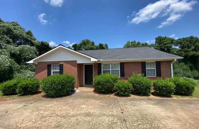 PRE-LEASING FOR AUGUST 2026! photos photos