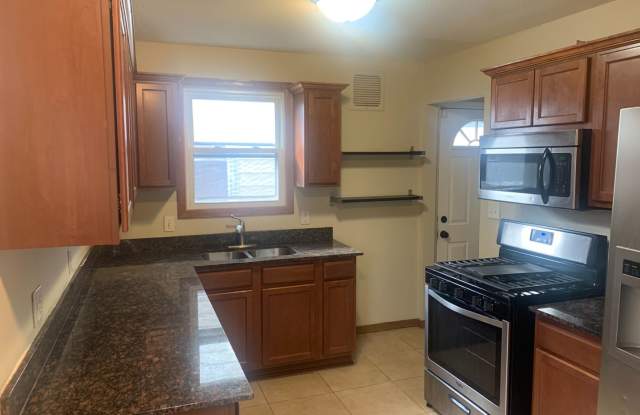 Great 3 bedroom 2 Bath house!! Gallery 3