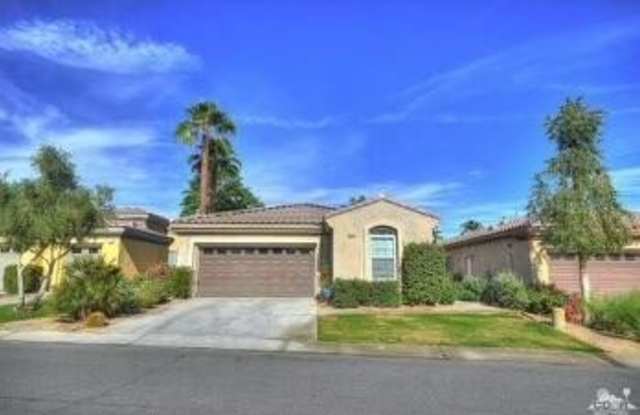 82154 Travolta Avenue photos photos