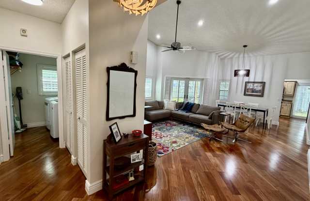 6603 STRATFORD Drive Gallery 4