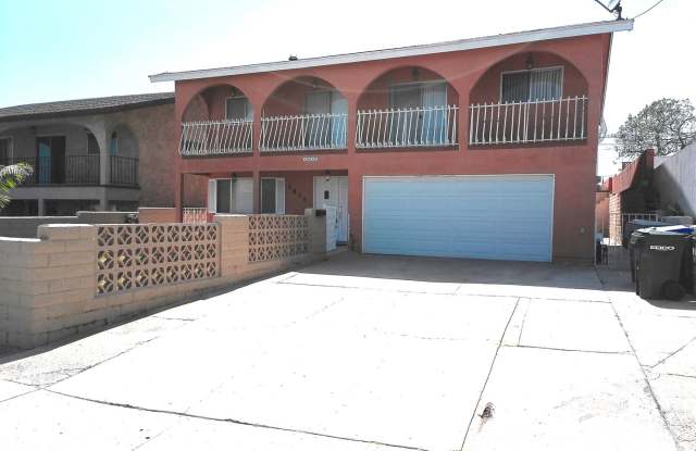 4 Bedroom 3 bath house with 2 Car Garage photos photos