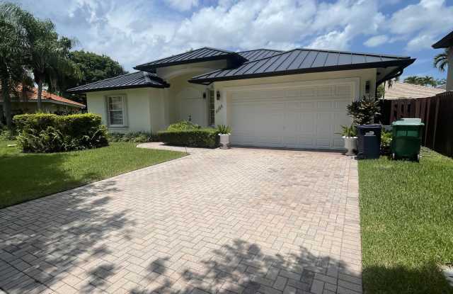 10155 SW 159th Court Gallery 2