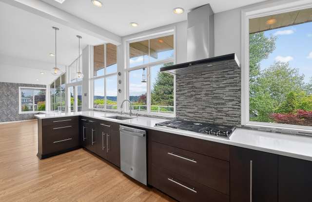 7330 57th Avenue Northeast photos photos 7330 57th Avenue Northeast photos photos