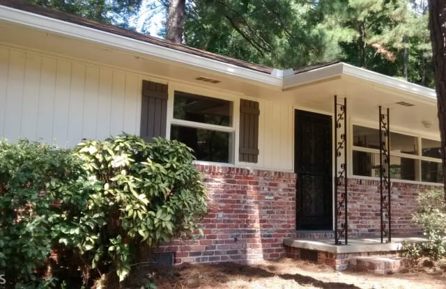 1914 Shalimar Dr - 1914 Shalimar Drive, Chamblee, GA 30345