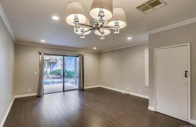 320 Orange Blossom Gallery 4