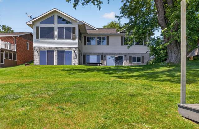 11939 Greenbriar Drive photos photos