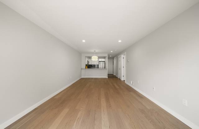 404 Thornton Ct Gallery 3