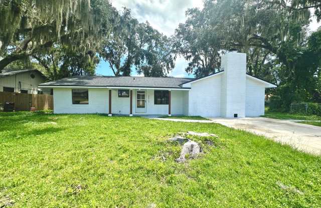 Your 3Beds/2Baths Florida escape – comfort, space  sunshine! photos photos