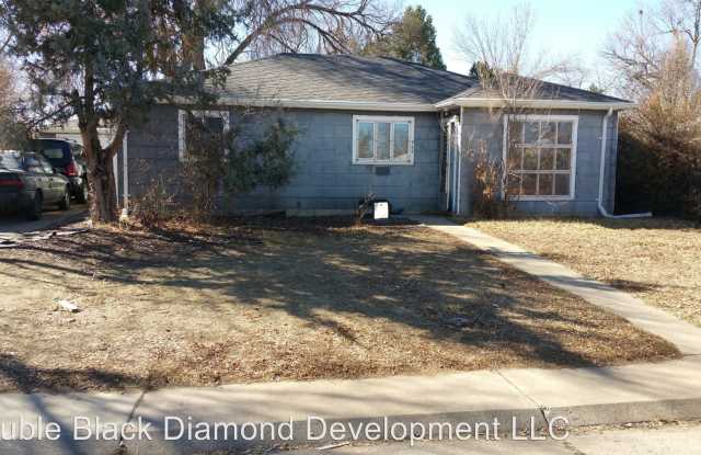 945 Uvalda St - 945 Uvalda Street, Aurora, CO 80011