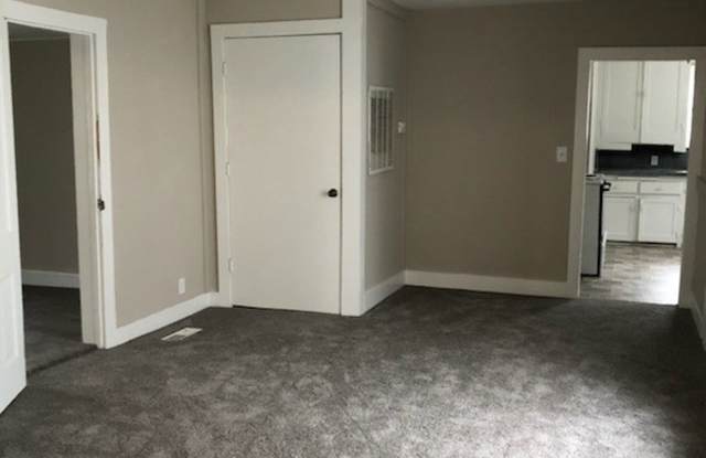 Charming 3-Bedroom, 1-Bathroom Home with Neutral Finishes - 122 Second West, Newton, KS 67114