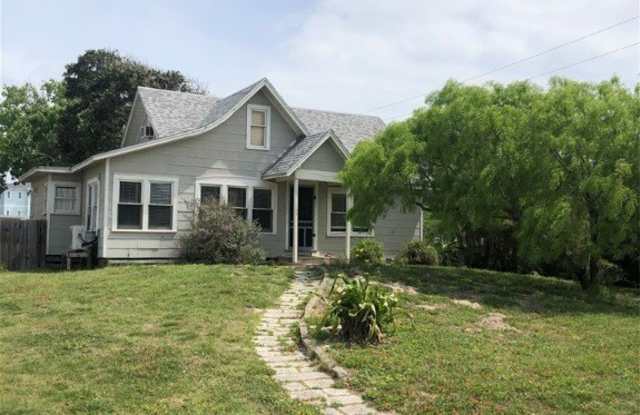 325 E Oaks Avenue photos photos