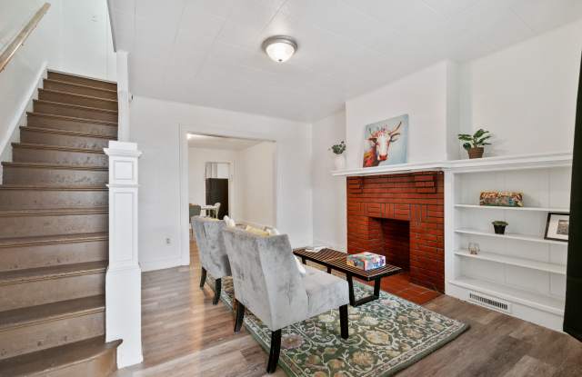 2241 Hawthorne Avenue photos photos