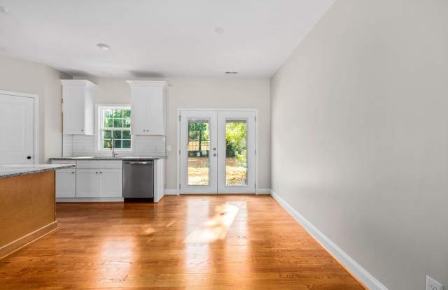 Brand-New Three-Bedroom Brick Home with Two-Car Garage Gallery 4