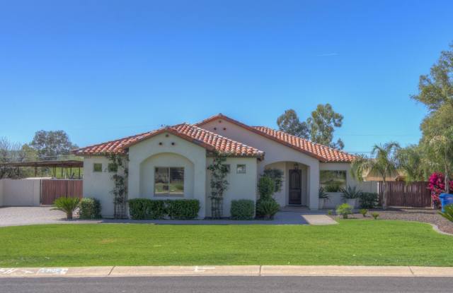 2617 E CAPTAIN DREYFUS Avenue photos photos
