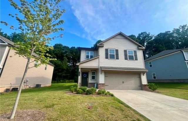 683 Evergreen Road Gallery 2