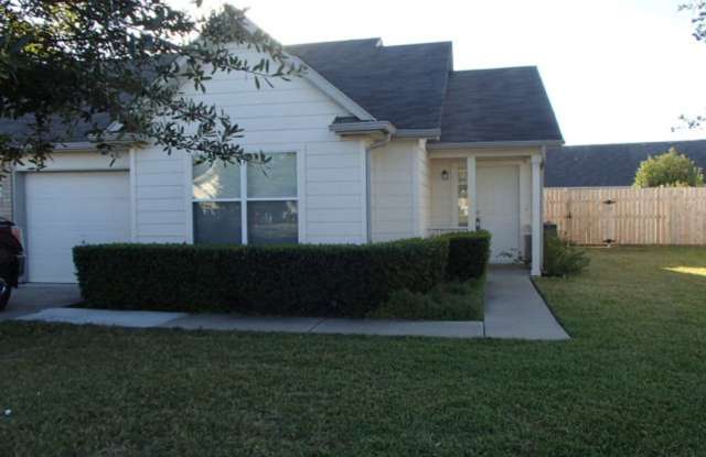 Charming 3BD/ 2BA Duplex For Lease photos photos Charming 3BD/ 2BA Duplex For Lease photos photos