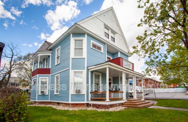 813 Hall of Fame Drive - 3 photos photos