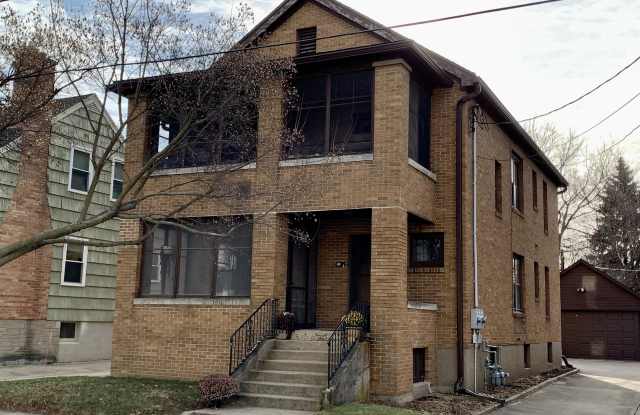 2109 Center Avenue photos photos