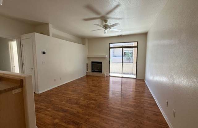 2 Bedroom 2 Bath Contact Property Pros Property Management Gallery 3