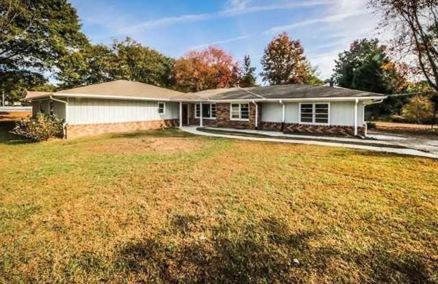 5075 Winters Chapel Road photos photos