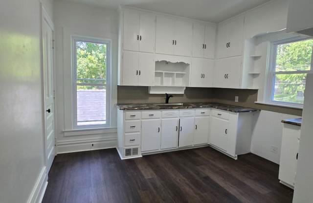 360 East Bowman Street - 2 Gallery 3