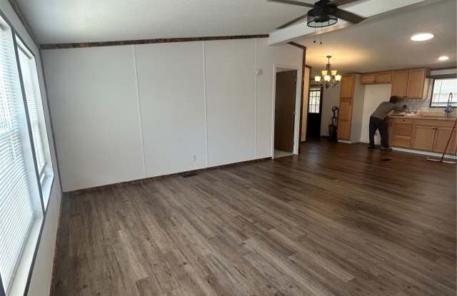 201 Lakeview Trail Gallery 2