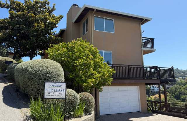 FOUR BEDROOM HOME IN THE GREENBRAE HILLS WITH STUNNING PANORAMIC VIEWS, HEATED POOL  SPA! photos photos