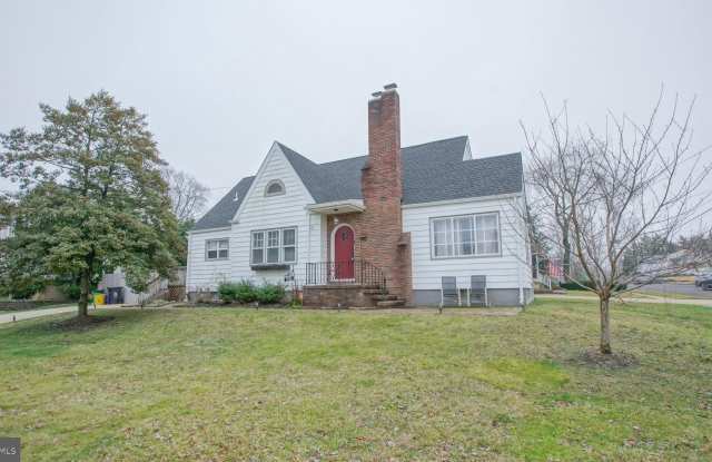 340 KINGSTON Avenue unit: B photos photos