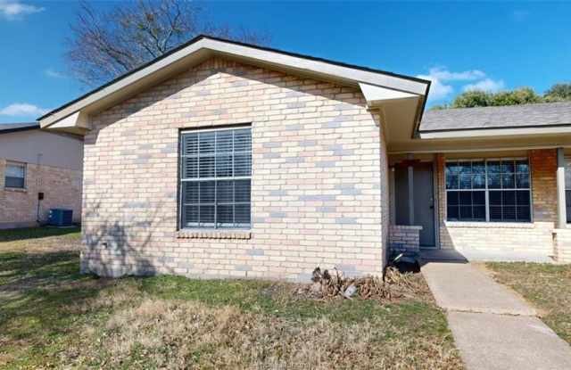 1443 Hawk Tree Drive photos photos