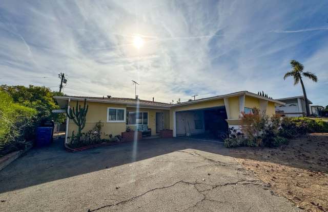 COMING SOON - Charming 3 bedroom 2 bath townhouse photos photos