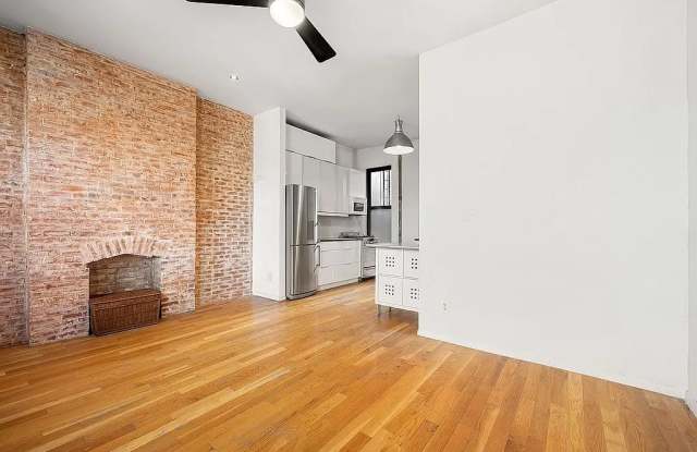 58 W 105th St photos photos