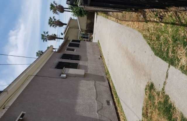 1548 E 33rd street - 1548 E 33rd St, Los Angeles, CA 90011