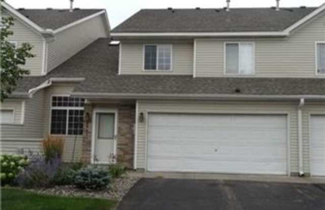 2 Bed + Loft/1.5 Bath Townhouse- Great Location! Available June 1 photos photos 2 Bed + Loft/1.5 Bath Townhouse- Great Location! Available June 1 photos photos