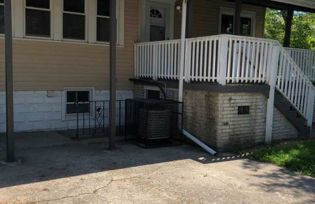 609 Hirsch Ave. Gallery 3