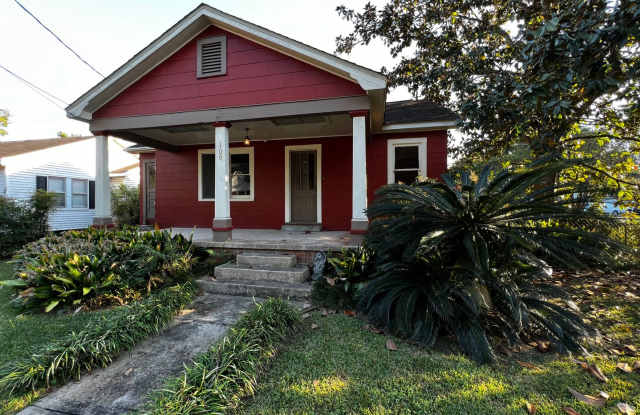 Three Bedroom, 2 Bathroom photos photos