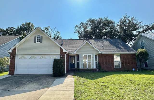 918 Claeven Circle - 918 Claeven Circle, Wright, FL 32547